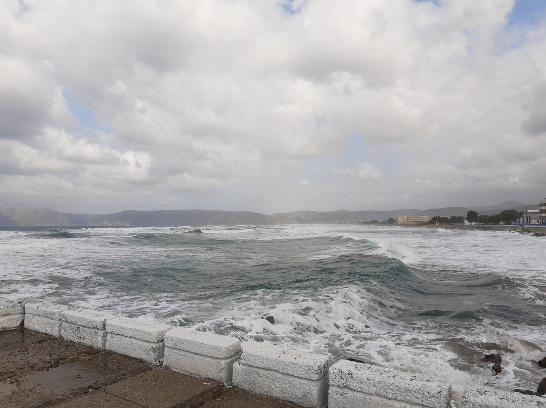 Mavros Molos-基萨莫斯必去景点