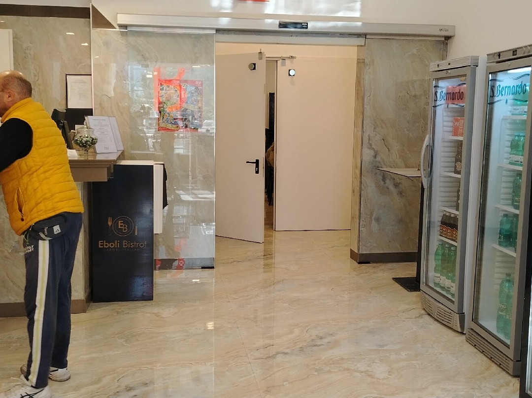 Hotel Eboli主图