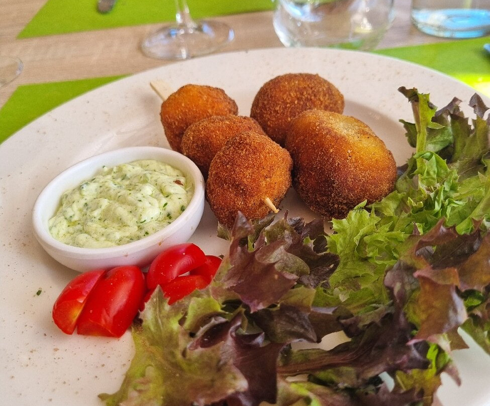 Agli Zattieri-Crocetta del Montello必去景点