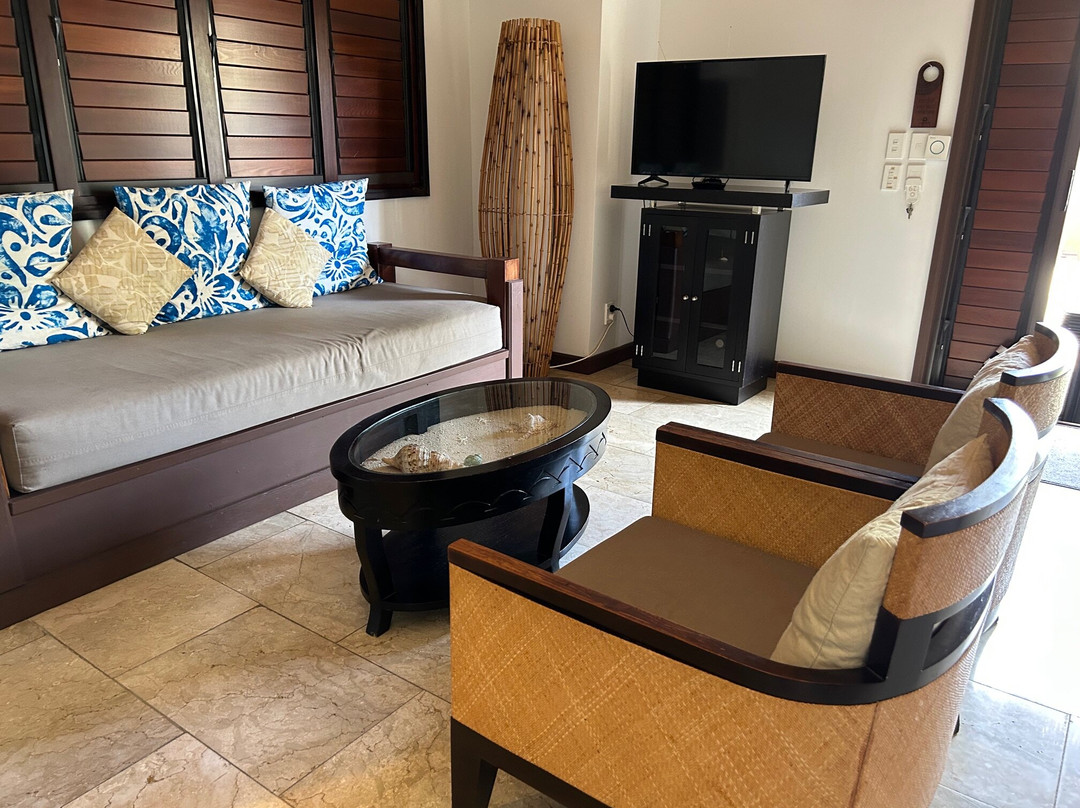 皇冠海滩度假村温泉酒店主图