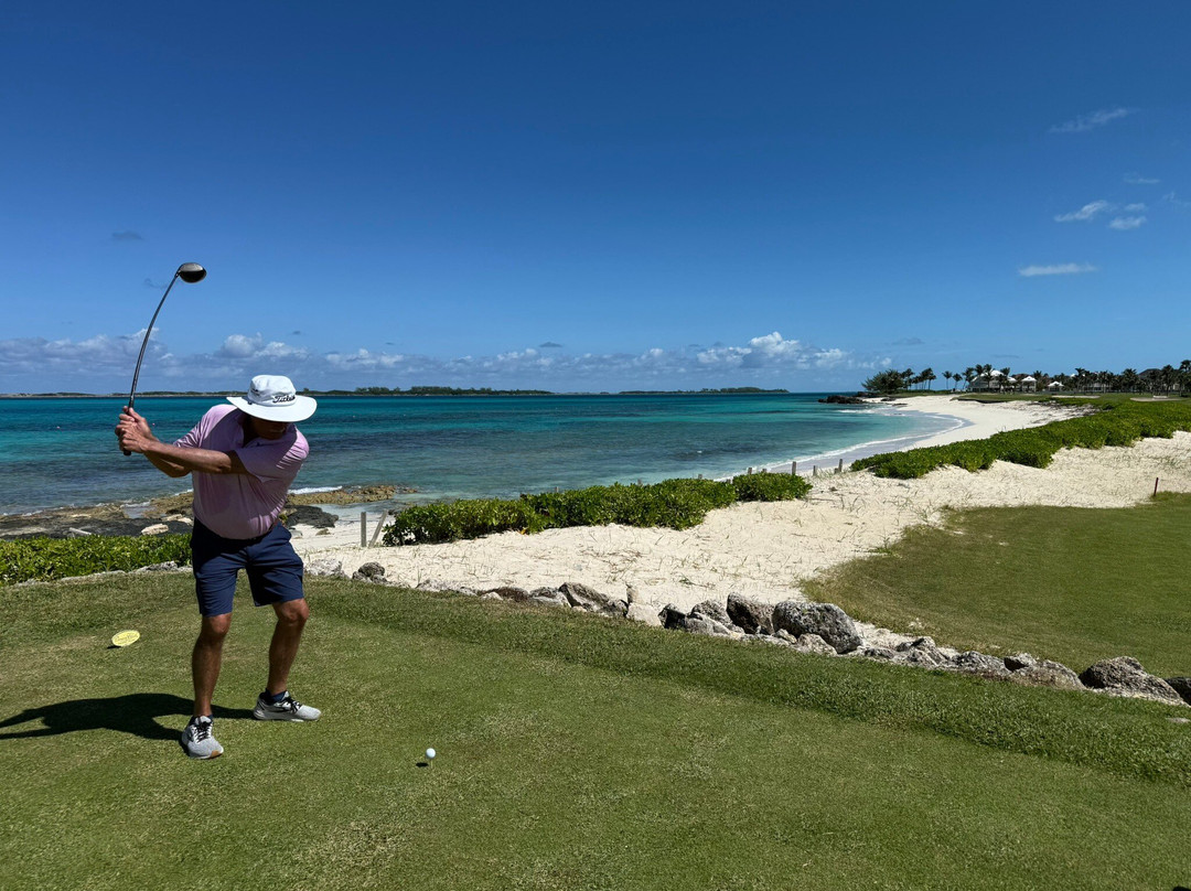 Ocean Club Golf Course Clubhouse-天堂岛必去景点