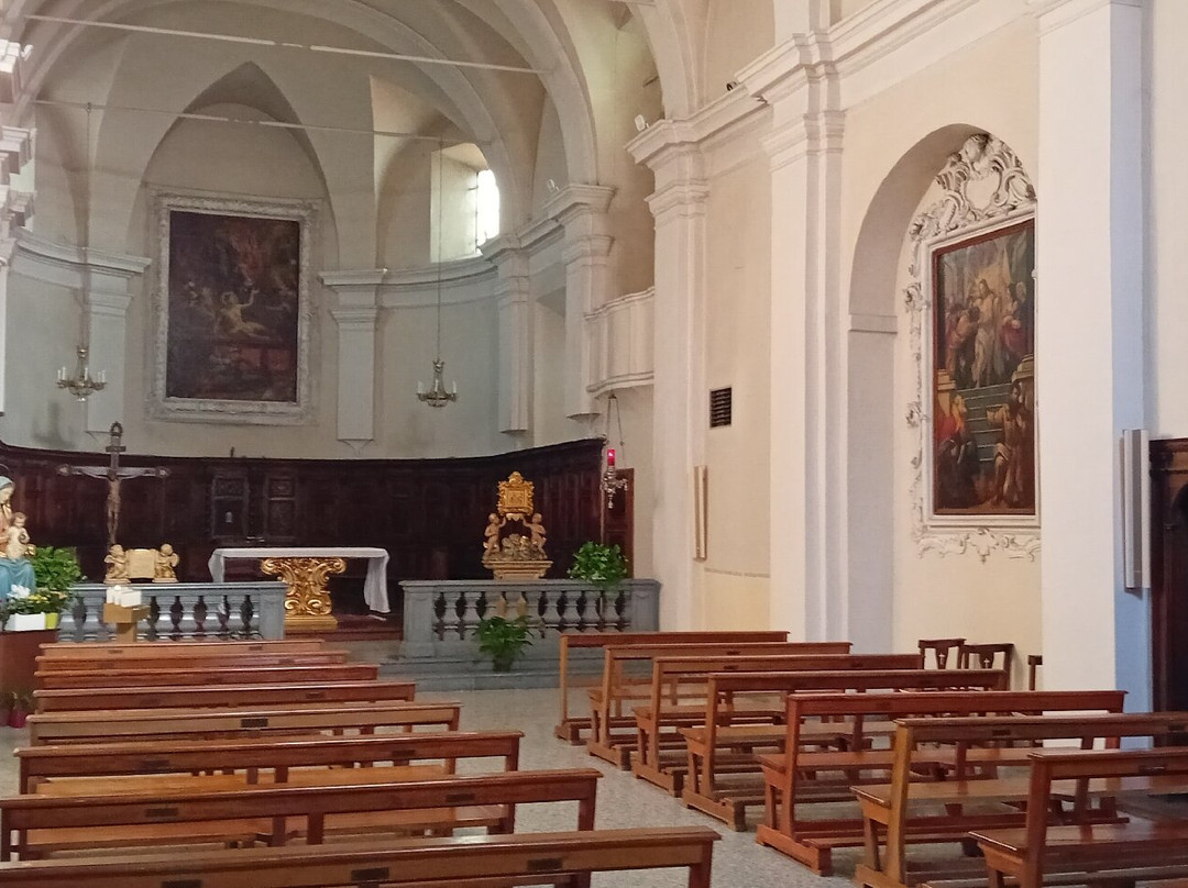 Chiesa di San Lorenzo-Bobbio必去景点