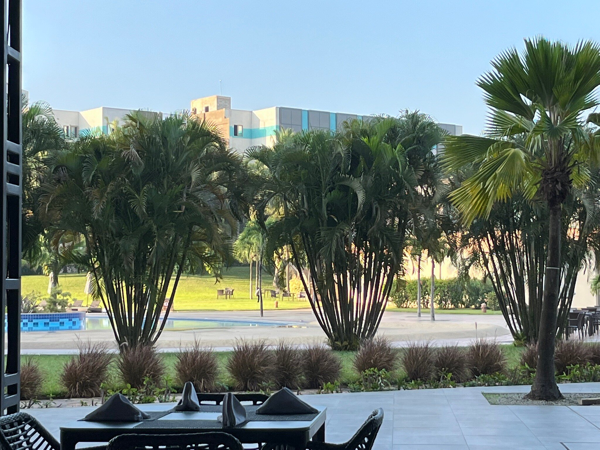 阿克拉瑞享大使酒店-官方