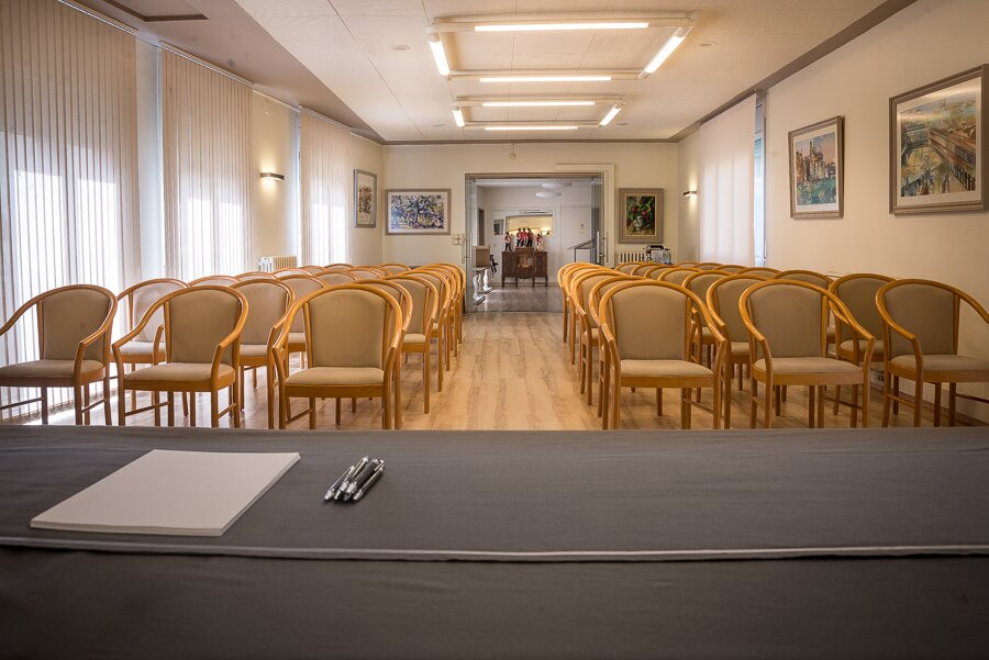 比利牛斯山酒店主图