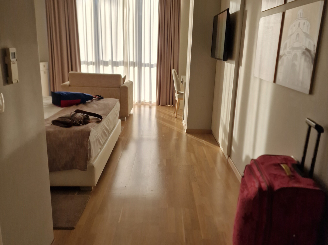 Apartments & Rooms Preelook主图