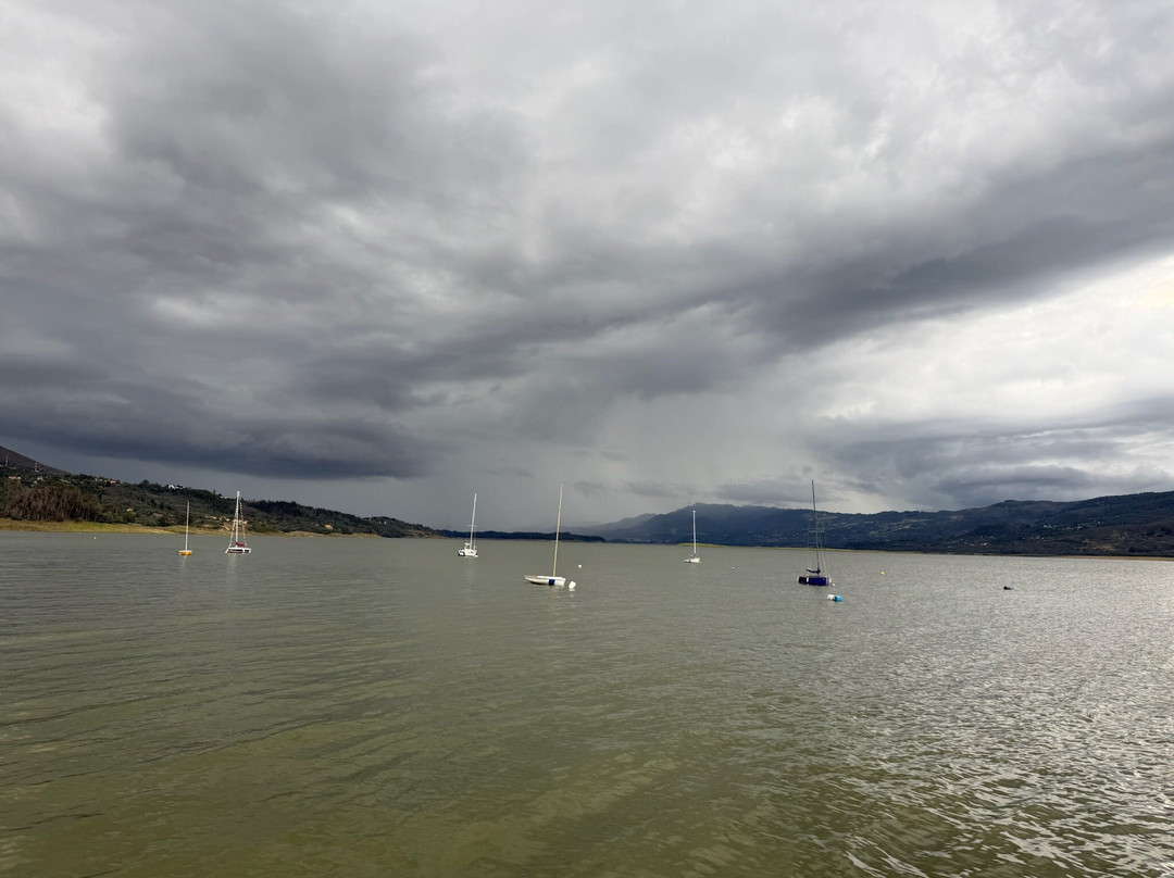 Barlovento Travesías en Velero-Guatavita必去景点