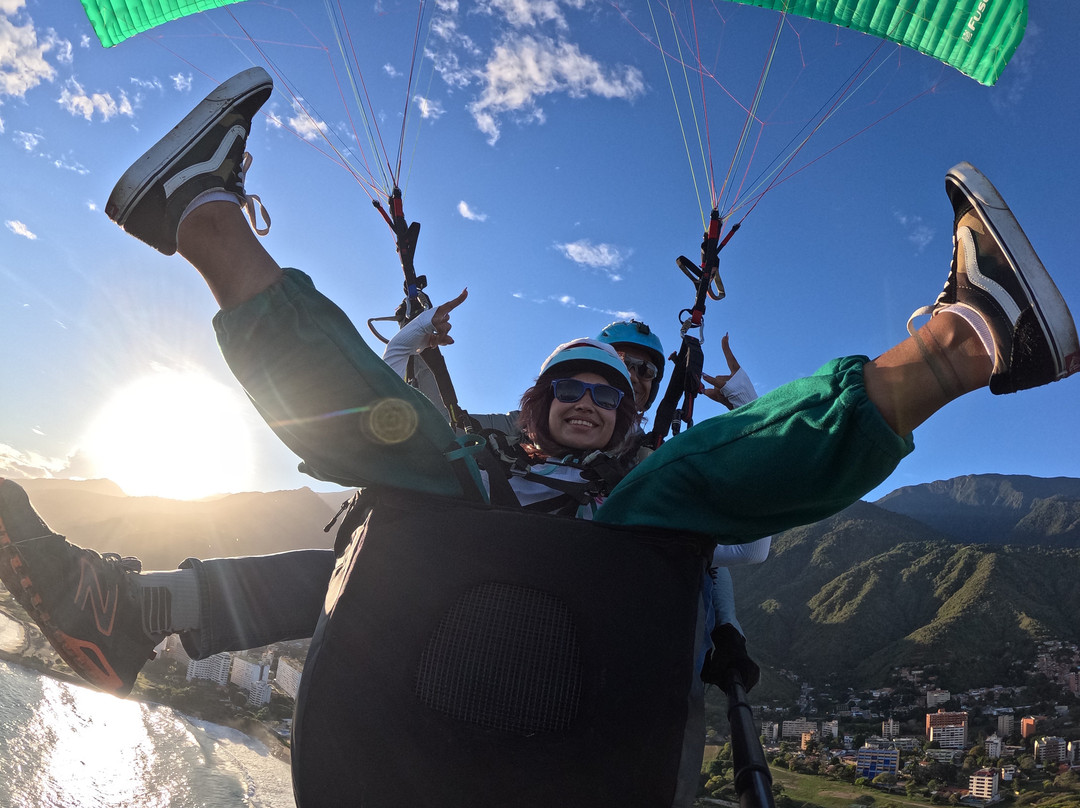 Vive Parapente-加拉加斯必去景点