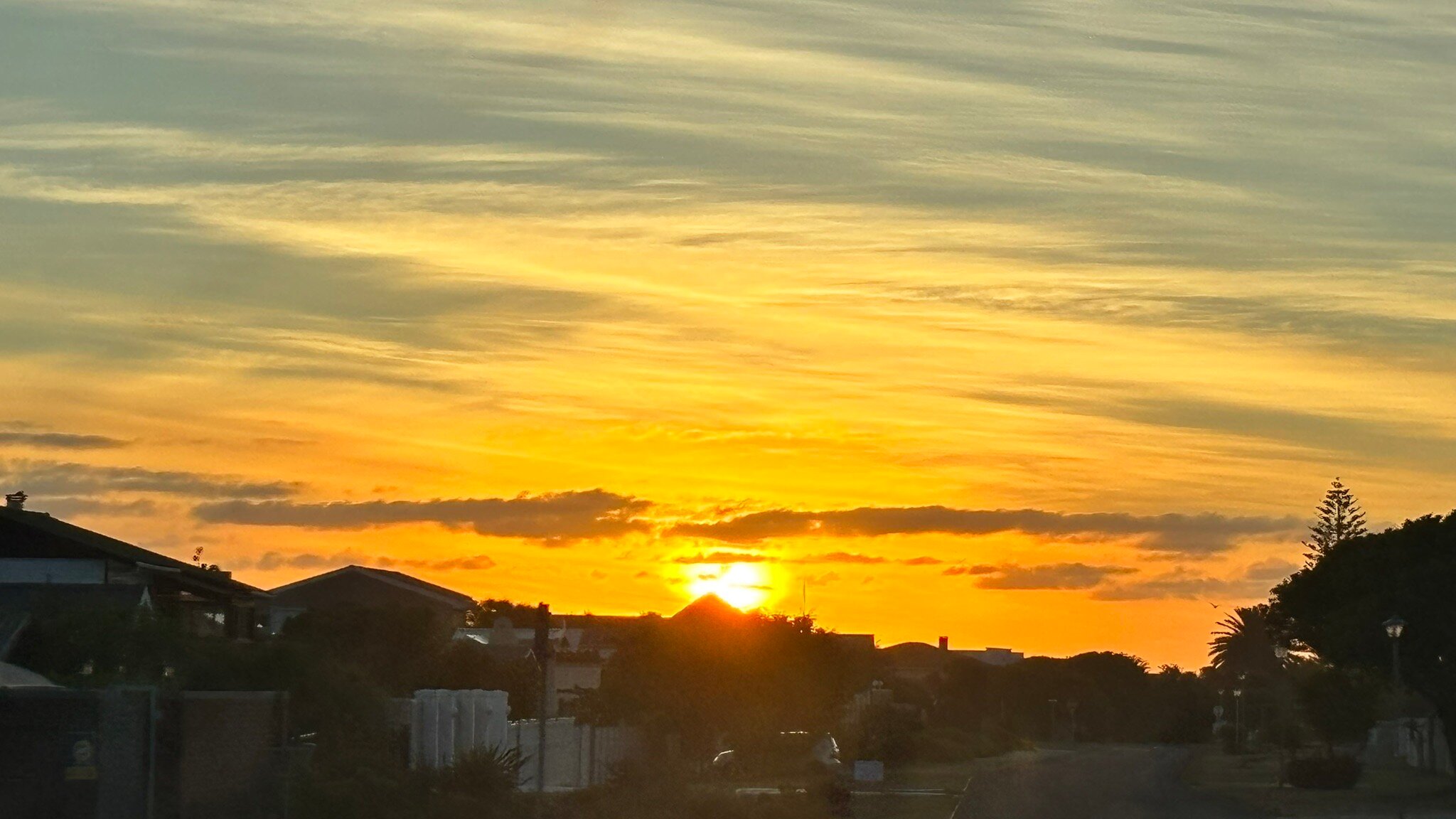 Glow Boutique Suites-官方