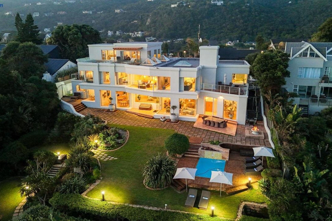 Seasense Boutique Beach Villa