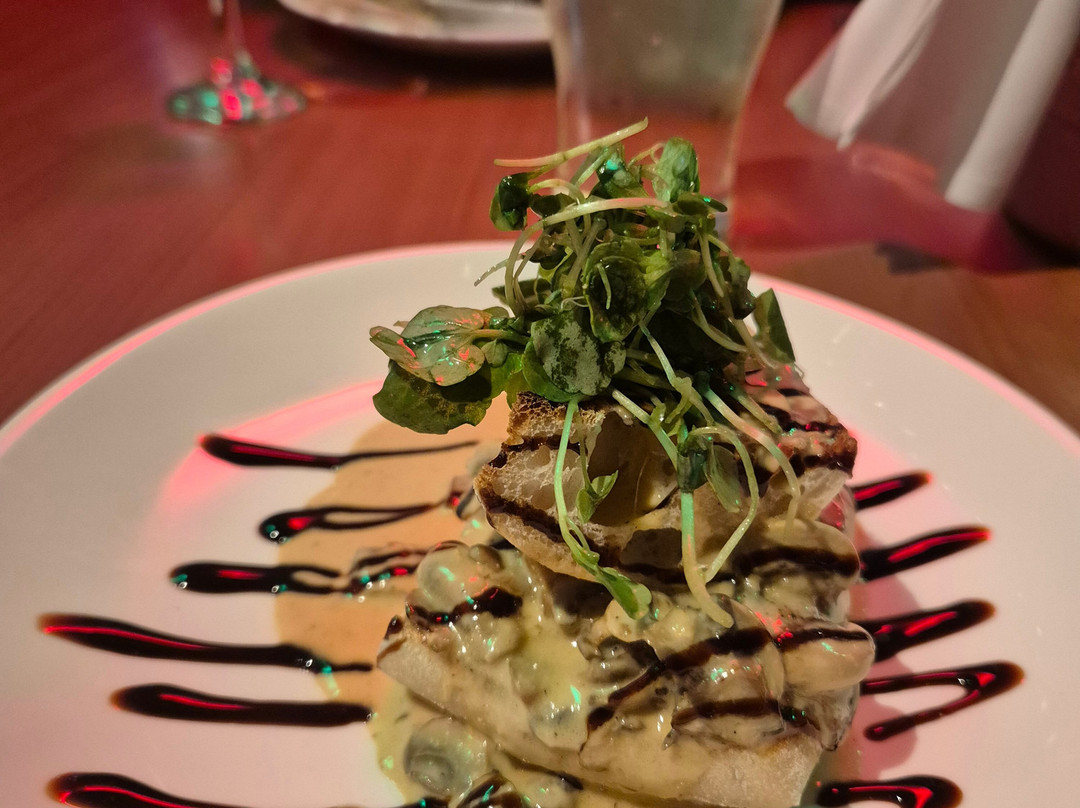 国敦达德利快乐山酒店主图