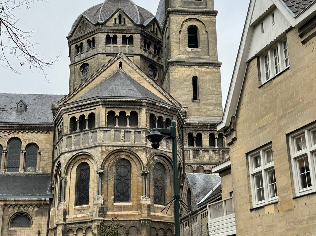 Munsterkerk-鲁尔蒙德必去景点