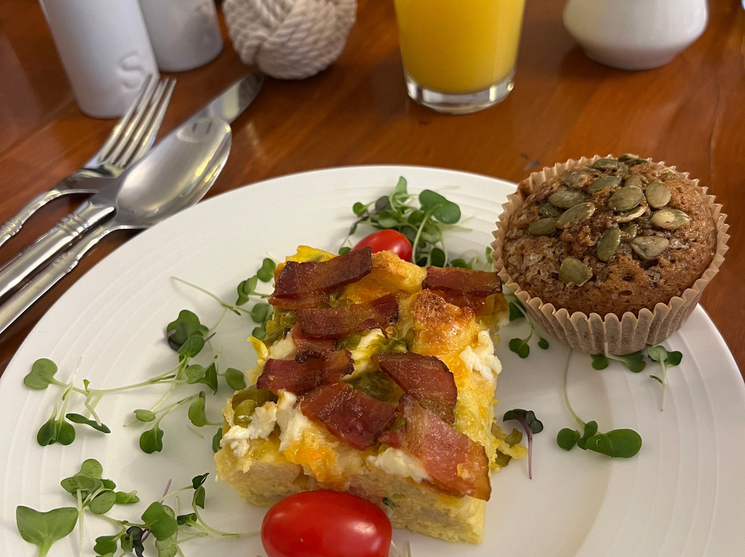 The Village Inn Cape Cod主图