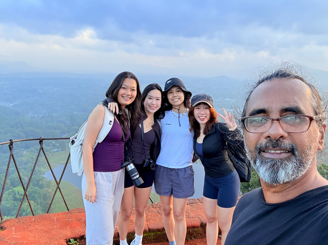 Smile and Drive Tours-赛杜瓦必去景点