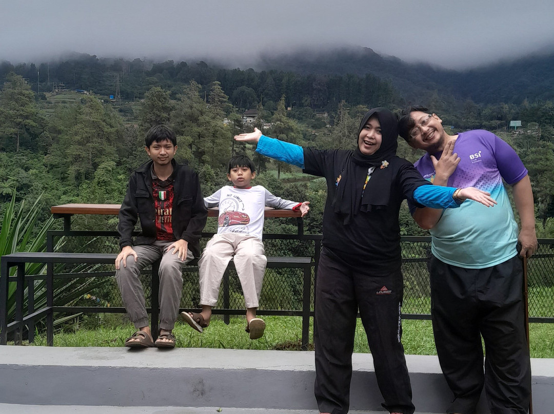 Lembah Hijau Resort Hotel主图