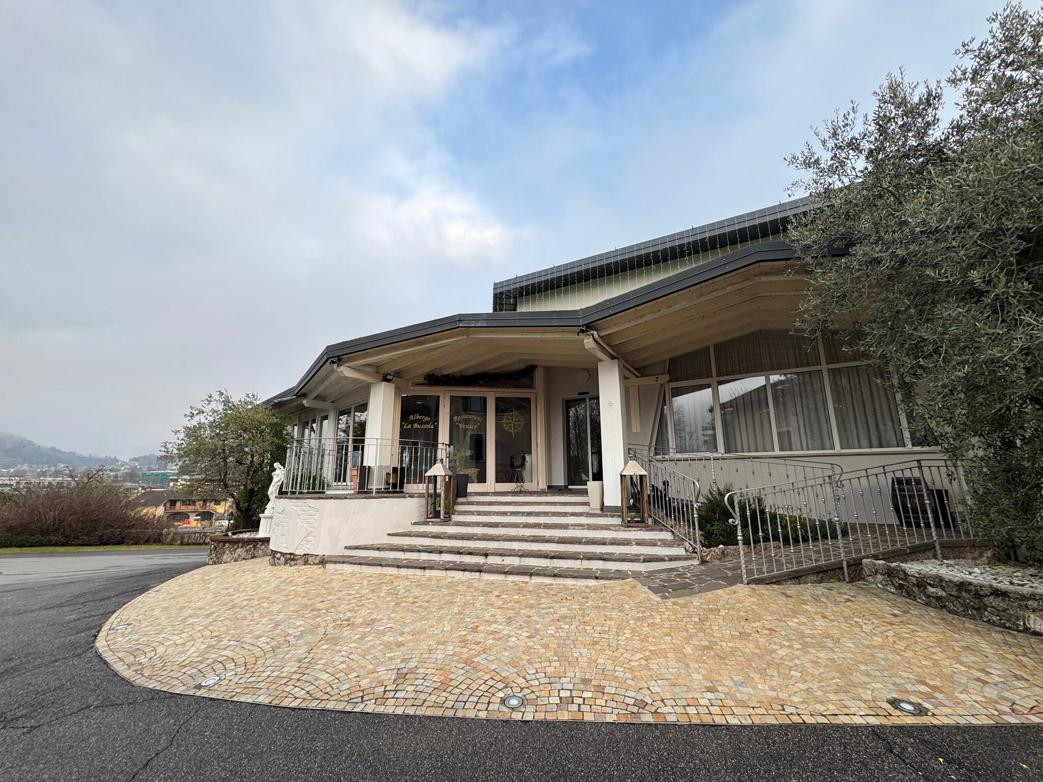 Albergo La Bussola-官方