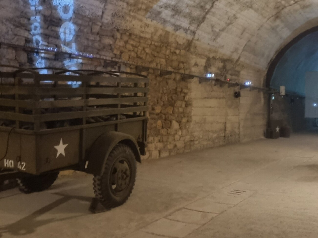 Galleria Ex Ricovero Antiaereo Quintino Sella - Sant'Agostino - Manzoni-拉斯佩齐亚必去景点