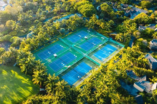 特鲁奥比奇斯比奇科默水疗度假酒店主图