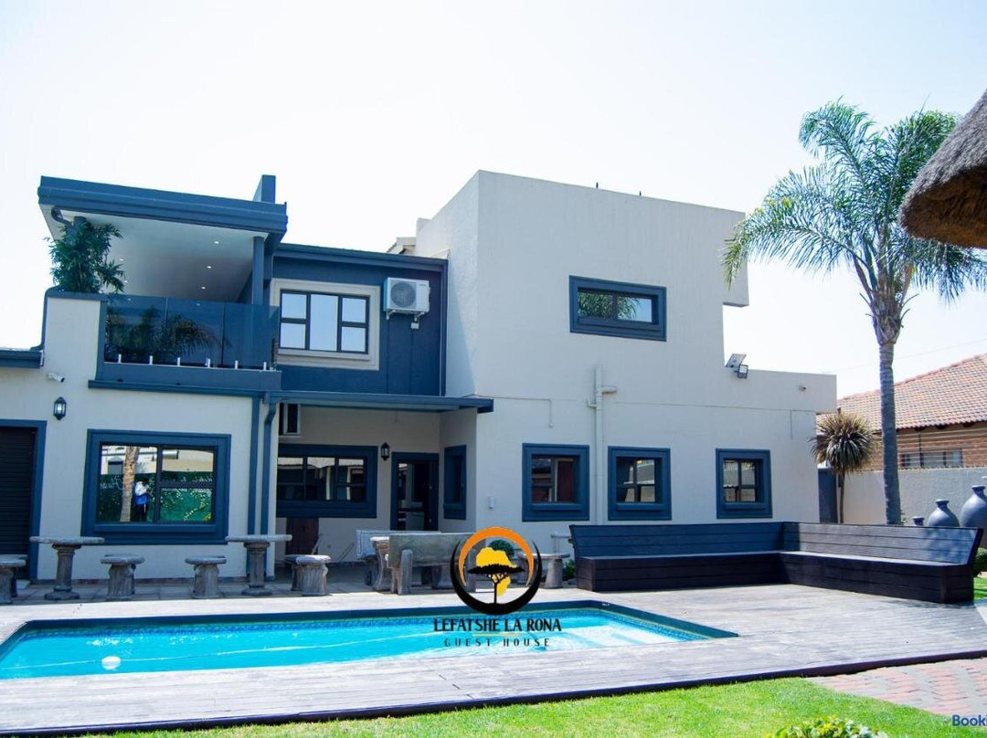 Lefatshe La Rona Guesthouse
