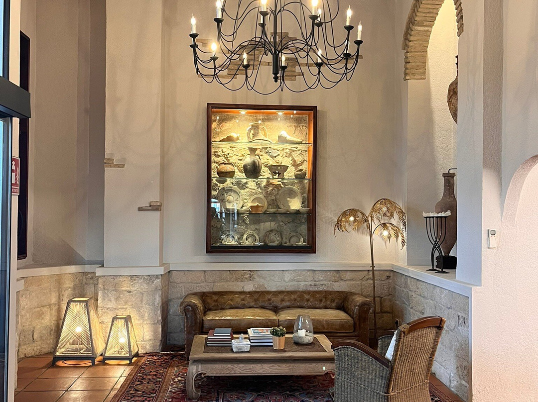 拉波萨达德尔马酒店主图