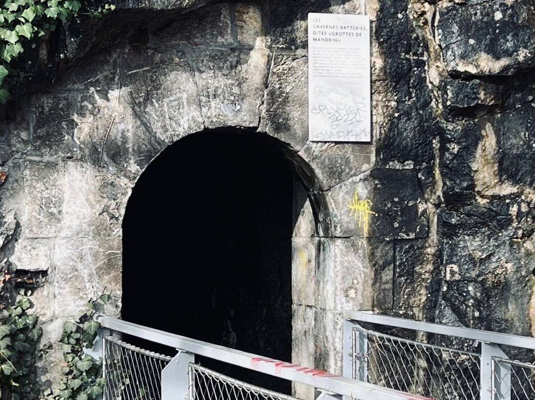 Grottes de Mandrin-Saint-Martin-le-Vinoux必去景点