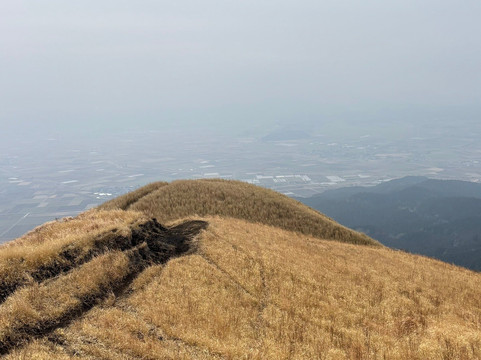大观峰-阿苏市必去景点