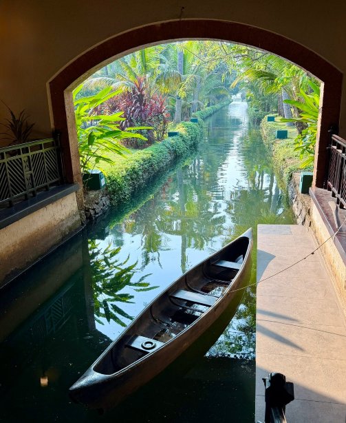 雷克松度假村-官方