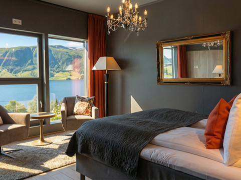 北极全景小屋主图