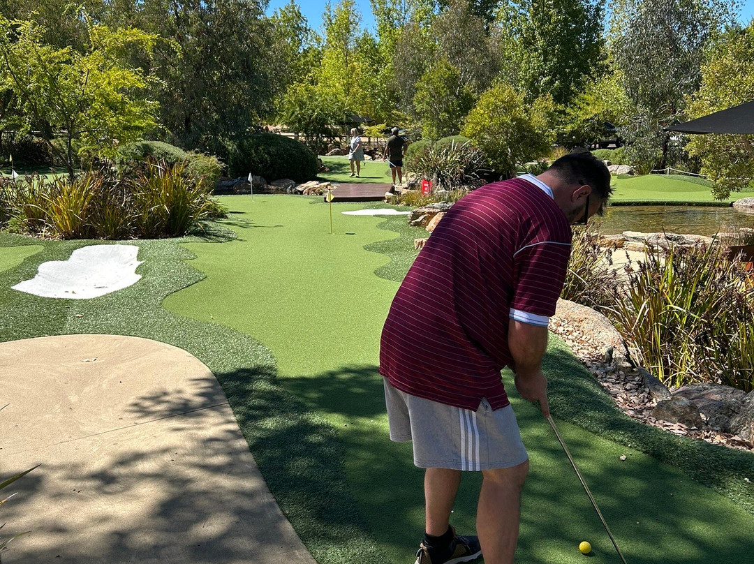 Yallingup Maze & Mini Golf-雅林角必去景点