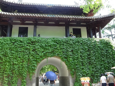 荐福寺小雁塔-西安市必去景点