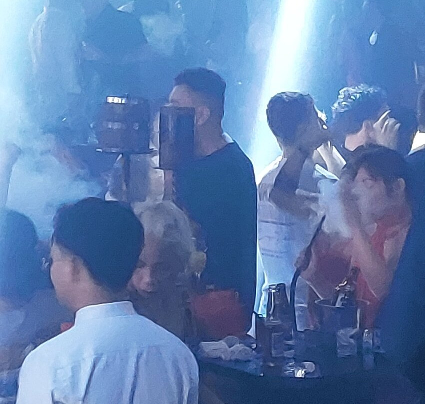 Mega Dance Center-安吉利斯必去景点