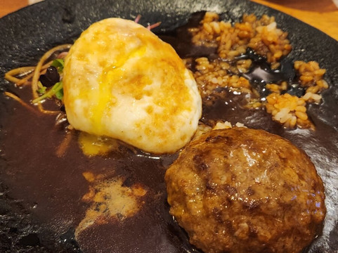 galligkug-aenseutoli / weseuteondom masjib / ilsanmasjib