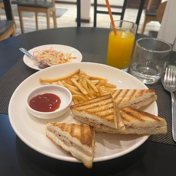 比林比盖斯特豪斯在胡拉马尔代夫主图