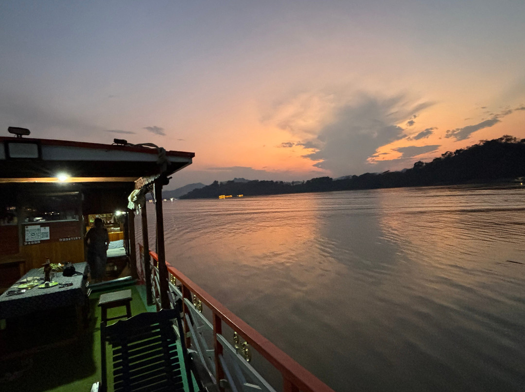 Mekong Charm Cruise And Travel-琅勃拉邦必去景点