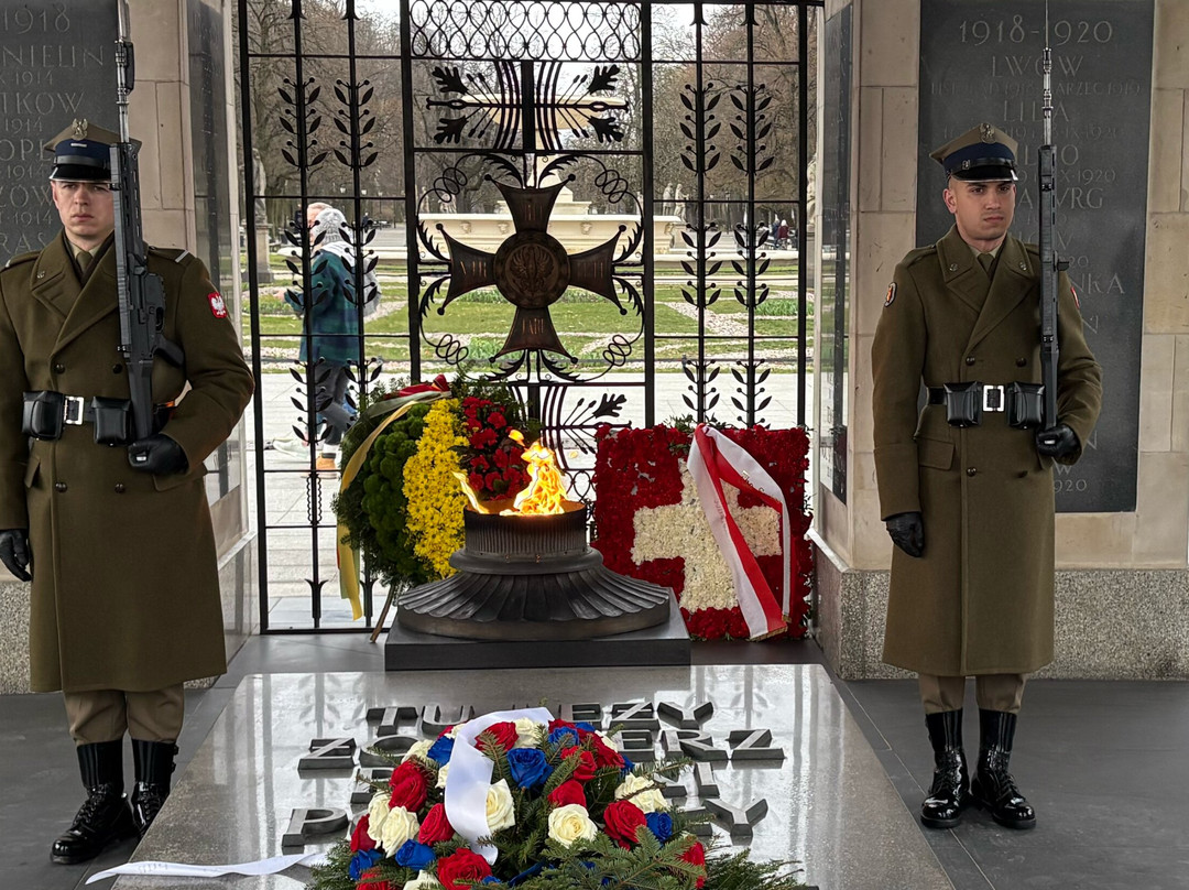 Tomb of the Unknown Soldier-华沙必去景点