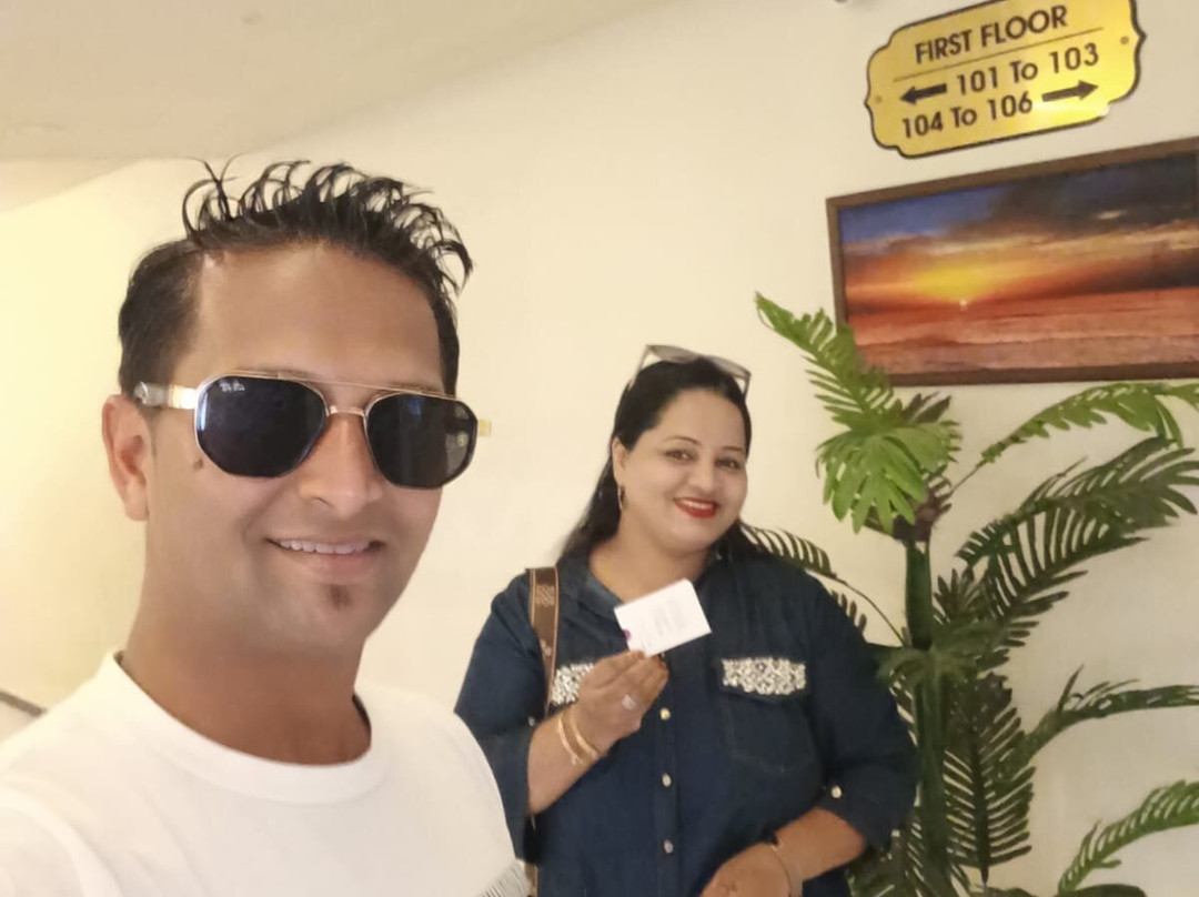 果阿坎多林雷根塔中央帝国酒店主图