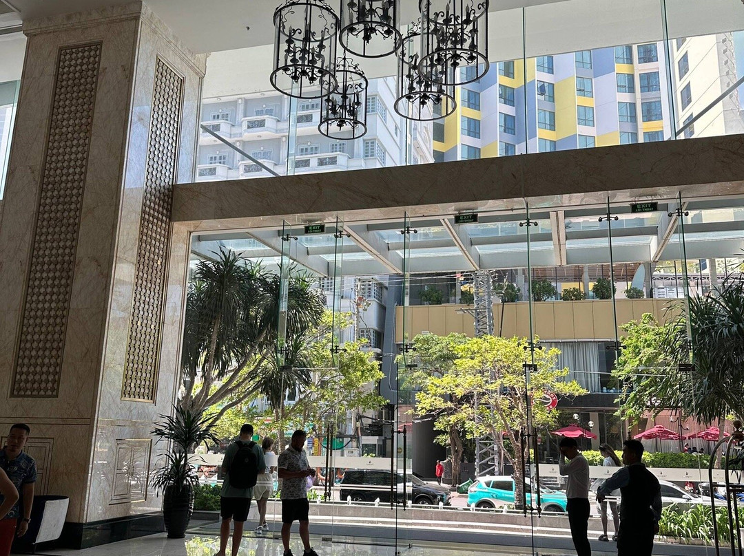 芽庄温佩海滨酒店主图