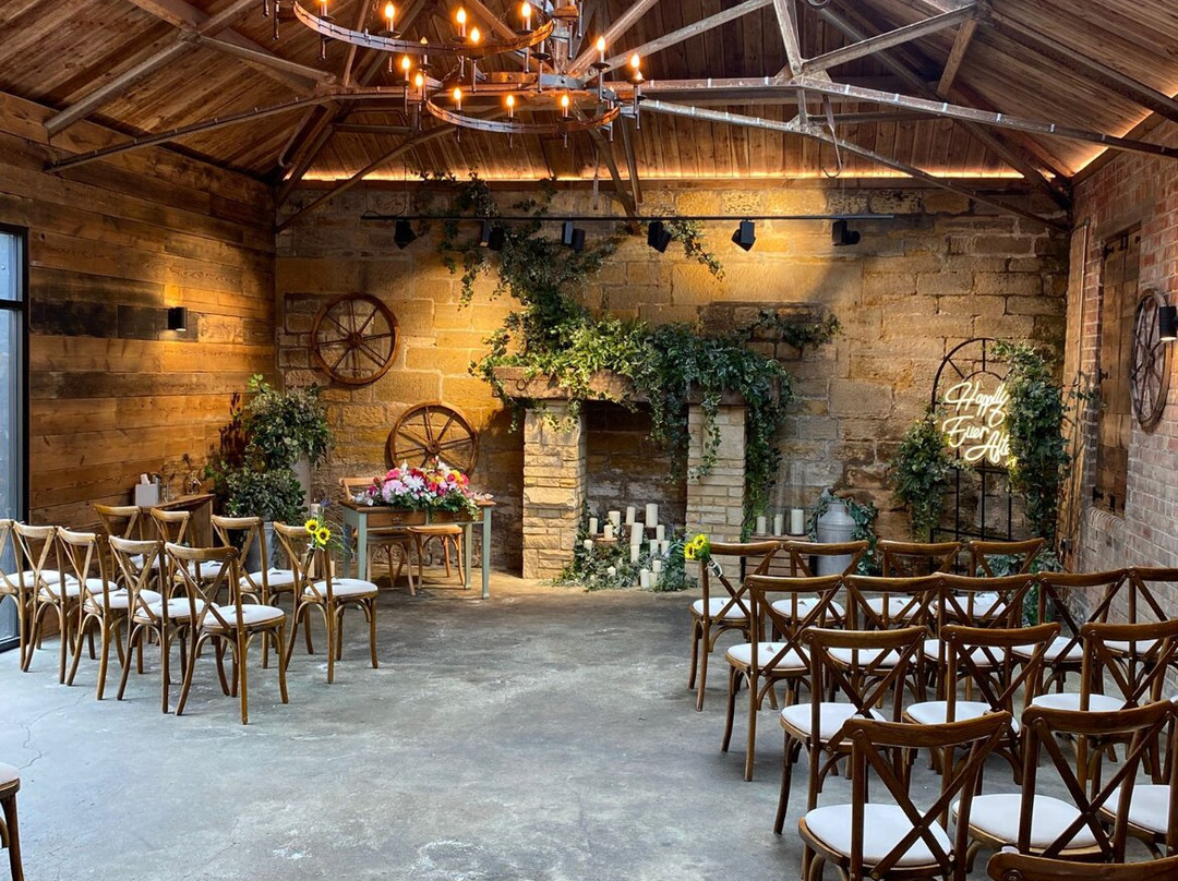 霍尔顿庄园酒店主图