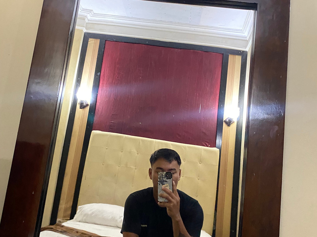 Royal Global Hotel主图