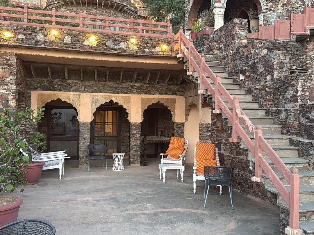 BOUT INDIA TOURS-斋蒲尔必去景点