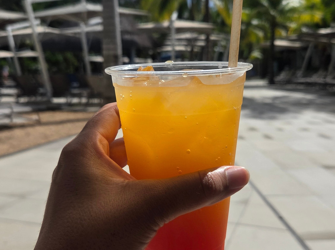 海洋溪海滩酒店主图