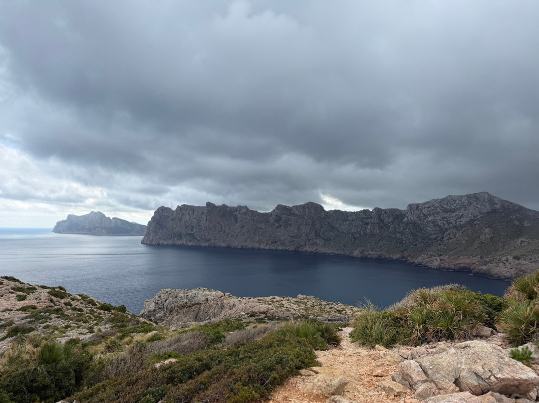 Blue Peaks Mallorca-Alaró必去景点