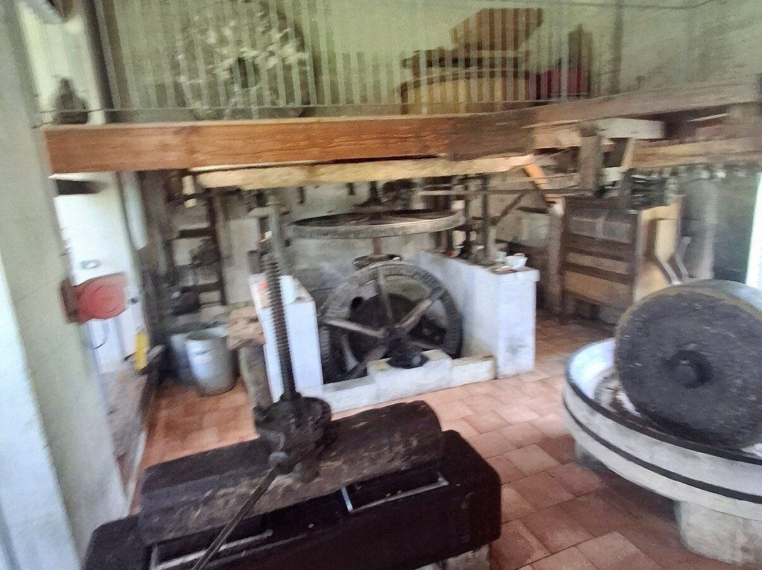 Le Moulin à Eau de Chez Bret-Jonzac必去景点