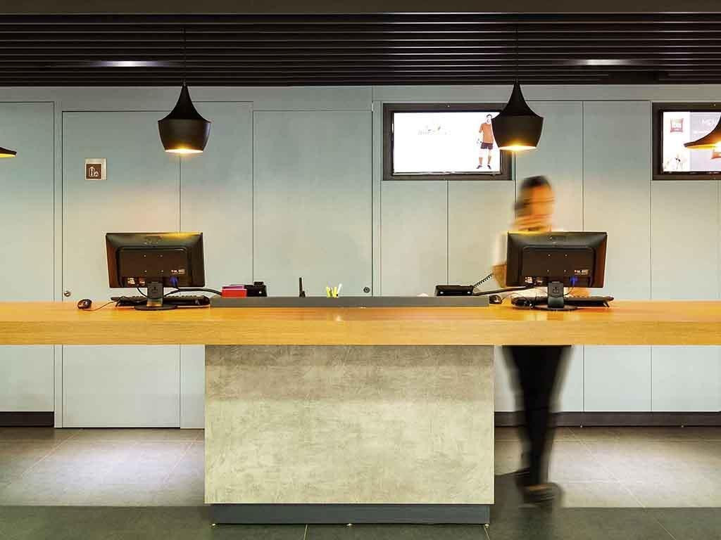 宜必思卡斯卡韦尔酒店主图