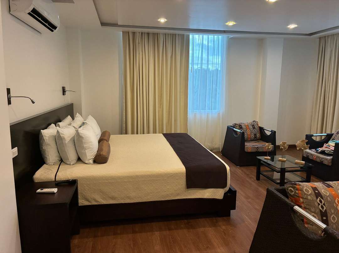 伊卡拉加拉帕戈斯套房酒店主图