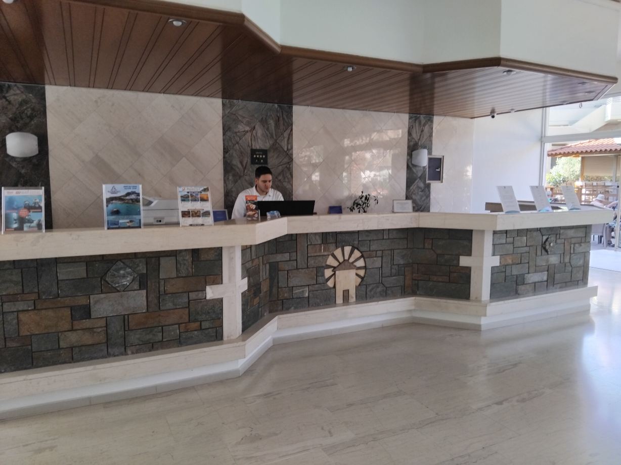 马拉松酒店-全包式-旅行者