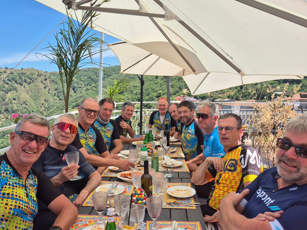 Etna Bike Tours-Milo必去景点