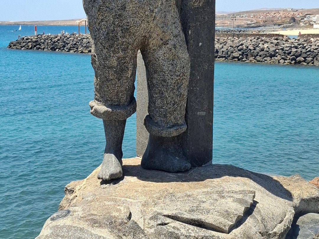 Escultura "Pescador de viejas"