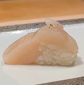 鮨四 -華-