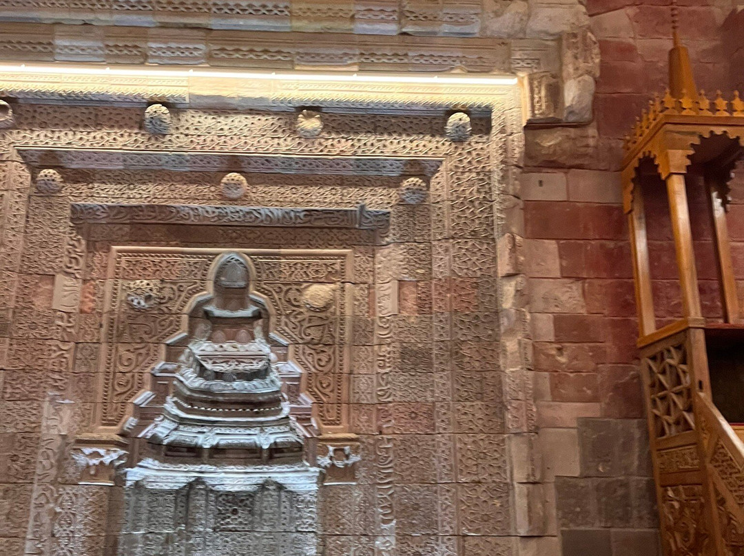 Sungurbey Cami ve Bedesteni-Nigde必去景点
