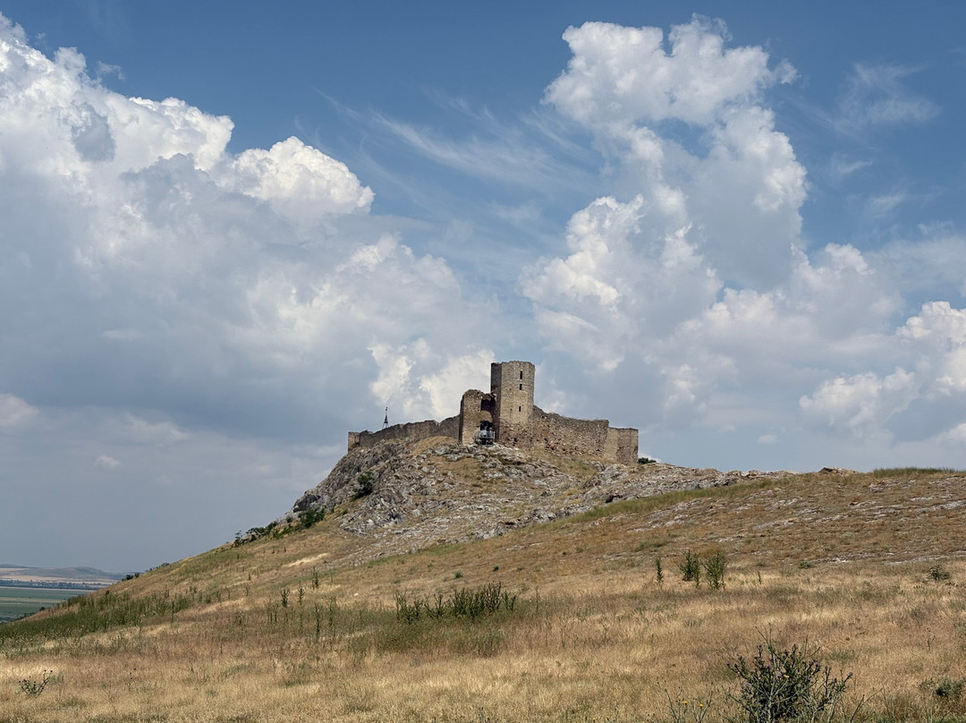 Enisala Medieval Fortress-Enisala必去景点